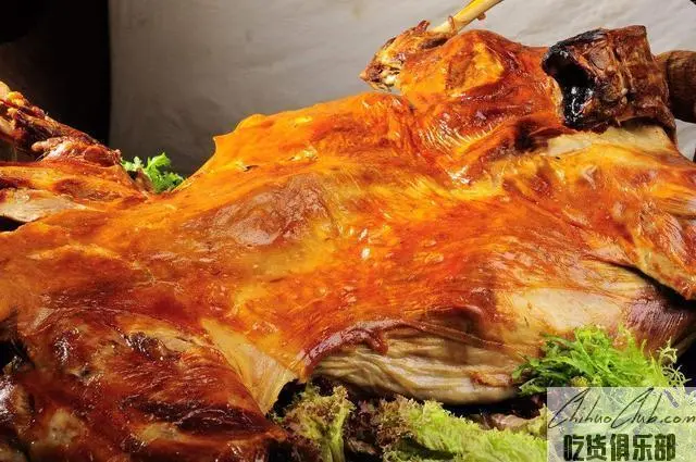inner mongolia roasted whole sheep