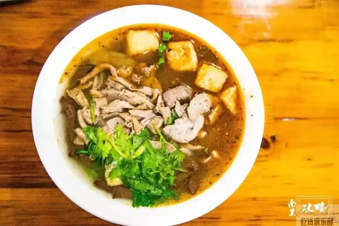 鸭血粉丝汤